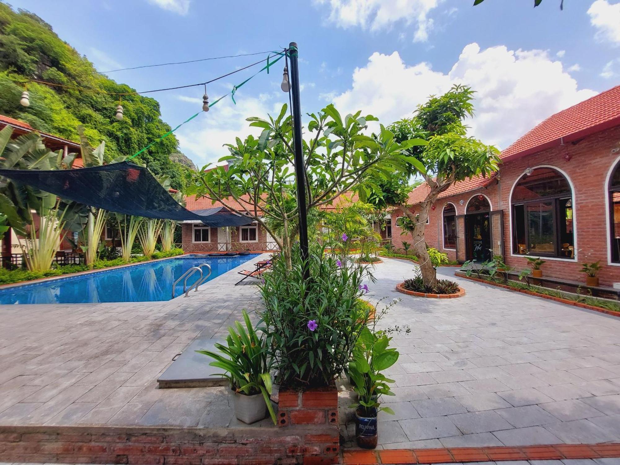Ninh Binh Mountain Side Homestay & Cafe Exterior foto