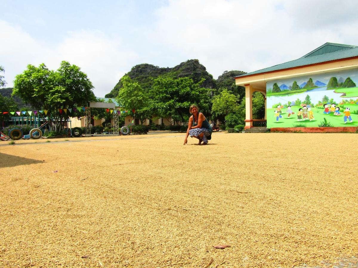 Ninh Binh Mountain Side Homestay & Cafe Exterior foto